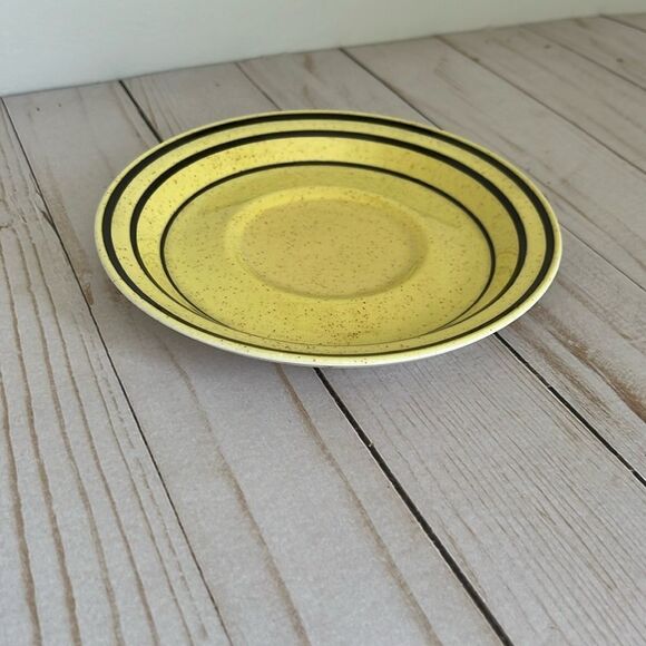 Vintage MCM Brendan tea cup and saucer - Picture 5 of 6